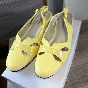 Angel Steps Wmn's Pumps Shoes Juniper Patent‎ Trim Slingback Yellow  Size 7